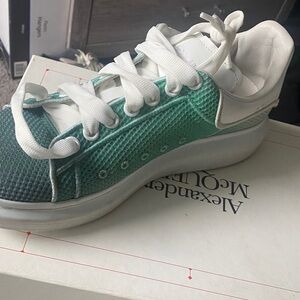 Alexander McQueen Teal and White Textured Sneakers